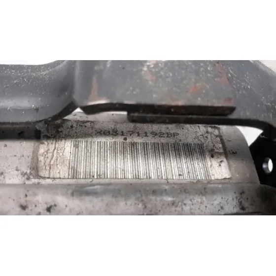 Bomba Direccion para Ford Focus Berlina (Cap)