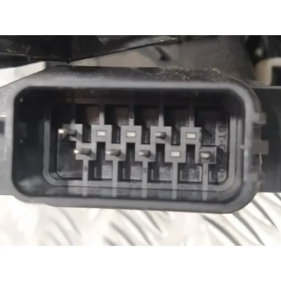 Cerradura Puerta Delantera Izquierda para Ford Focus Lim. (Cb4)