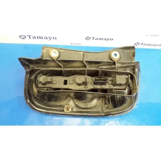Piloto Trasero Derecho para Nissan Micra (K12E)