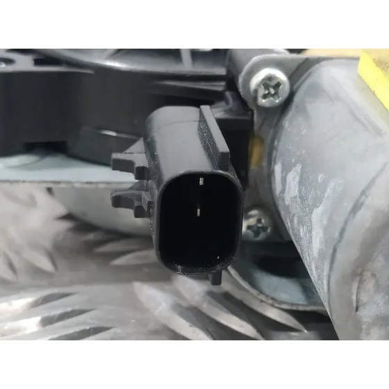 Elevalunas Delantero Izquierdo para Ssangyong Tivoli