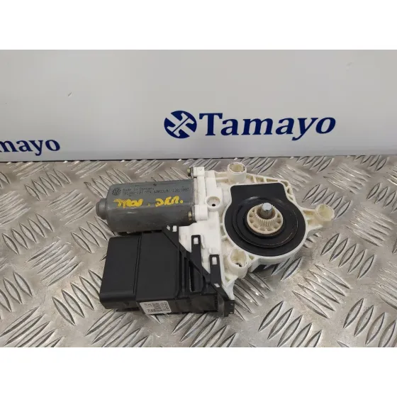Motor Elevalunas Trasero Derecho para Volkswagen Golf Iv Berlina (1J1)