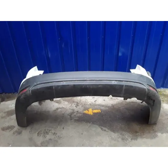Paragolpes Trasero para Ford Focus Turn. (Cb8)