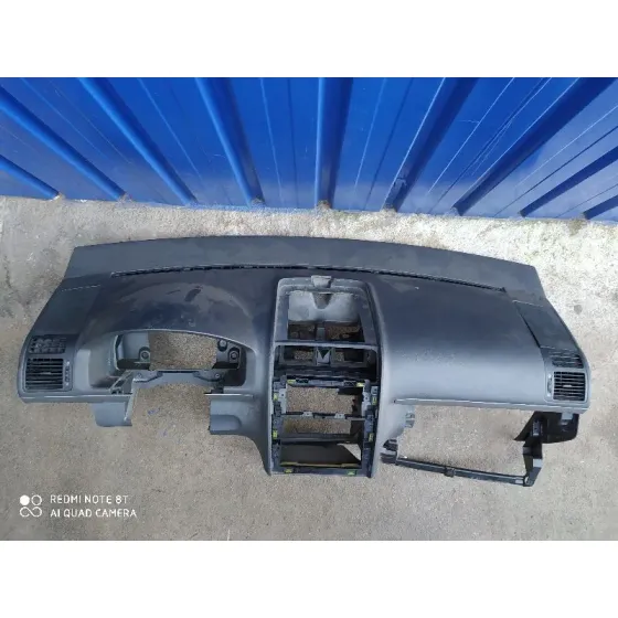 Salpicadero para Volkswagen Touran (1T1)