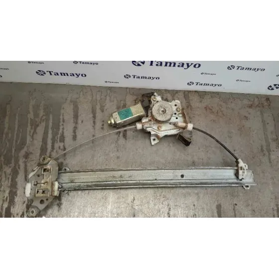 Elevalunas Trasero Derecho para Nissan Pick-Up (D22)