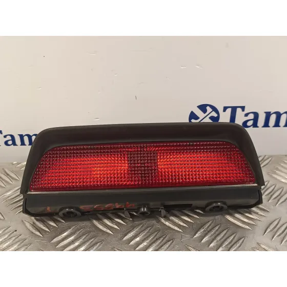 Piloto Trasero Central para Honda Jazz (Gd1/5)