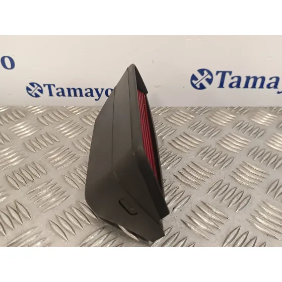 Piloto Trasero Central para Honda Jazz (Gd1/5)