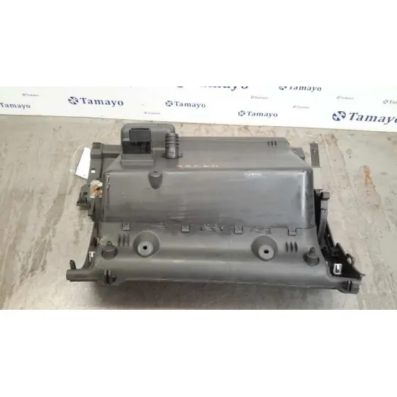 Guantera para Volkswagen Touran (1T1)