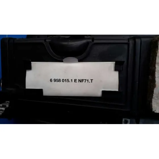 Guantera para Bmw Serie 1 Berlina (E81/E87)