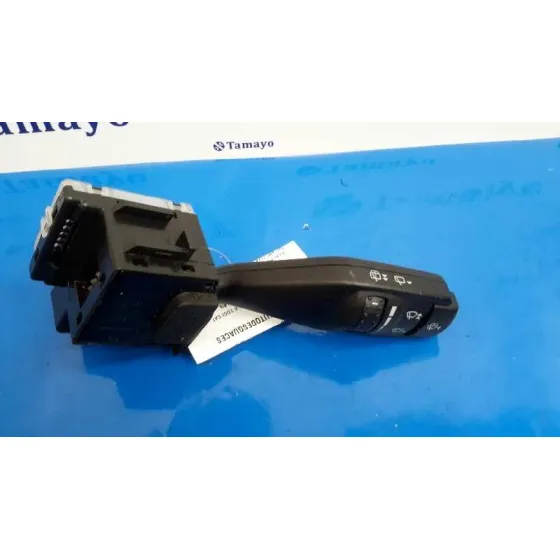 Mando Limpia para Ford Focus Berlina (Cap)