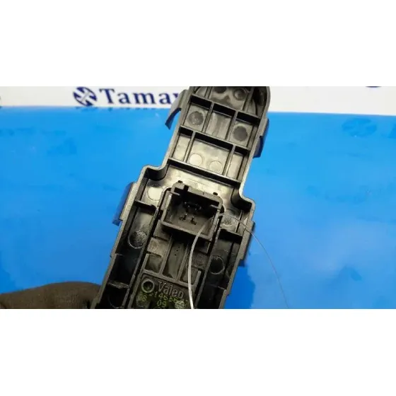 Mando Elevalunas Delantero Derecho para Citroën C4 Berlina