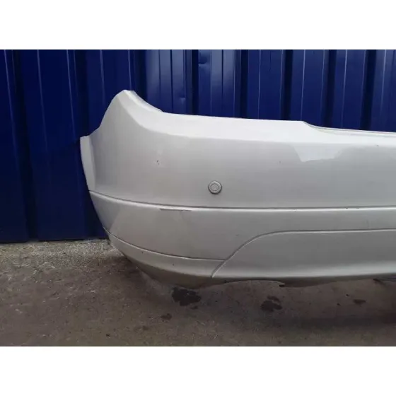 Paragolpes Trasero para Mercedes-Benz Clase C (W204) Berlina