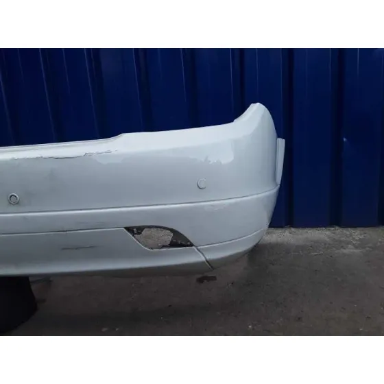 Paragolpes Trasero para Mercedes-Benz Clase C (W204) Berlina