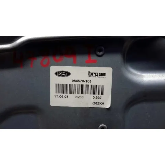 Elevalunas Delantero Izquierdo para Ford Focus Berlina (Cap)