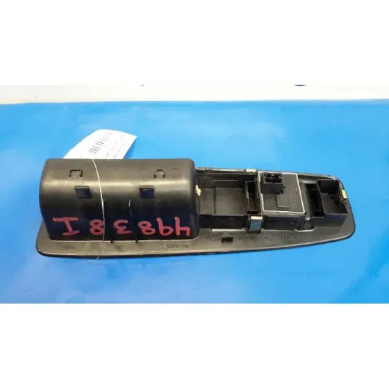 Mando Elevalunas Delantero Izquierdo para Volkswagen Polo (9N1)