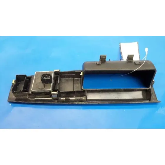 Mando Elevalunas Delantero Izquierdo para Volkswagen Polo (9N1)