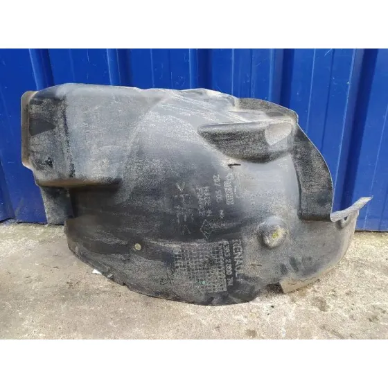 Plastico Paso Rueda Delantero Derecho para Renault Master Kasten