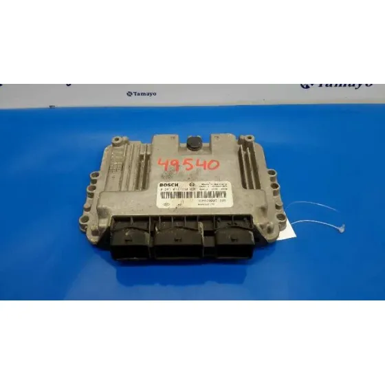 Centralita Motor Uce para Renault Trafic Caja Cerrada (Ab 4.01)