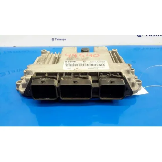 Centralita Motor Uce para Renault Trafic Caja Cerrada (Ab 4.01)