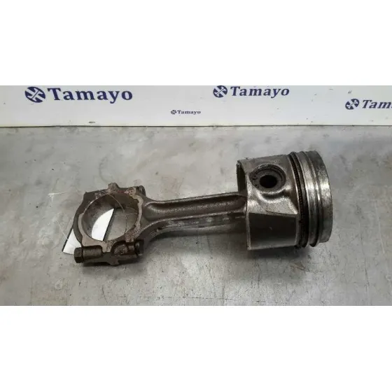 Piston para Mercedes-Benz Sprinter (W901,W904) Caja Cerr.