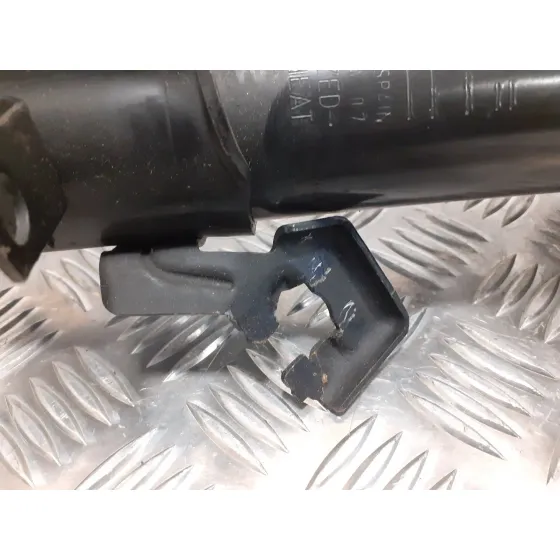 Amortiguador Delantero Derecho para Nissan Juke (F15)