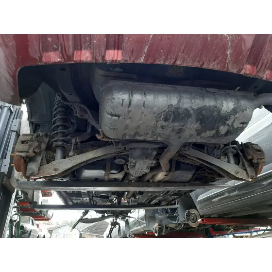 Puente Trasero para Chrysler Jeep Compass