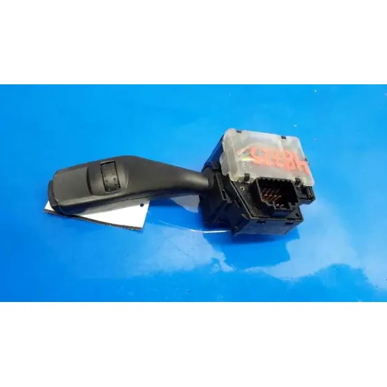 Mando Limpia para Ford Focus Berlina (Cap)