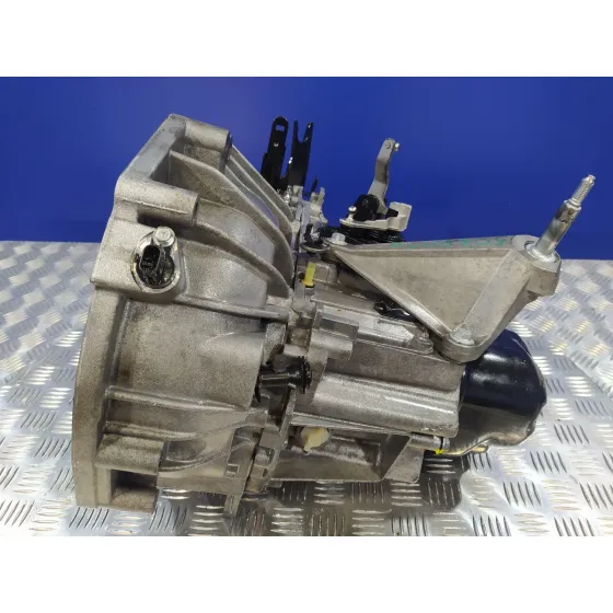 Caja Cambios para Nissan Micra (K12E)