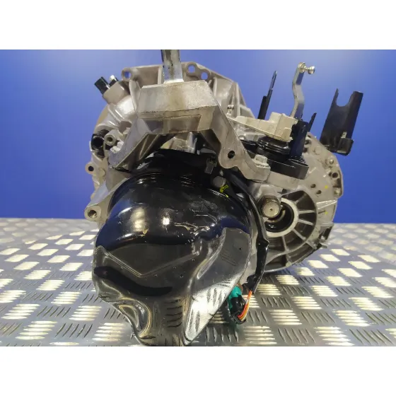 Caja Cambios para Nissan Micra (K12E)