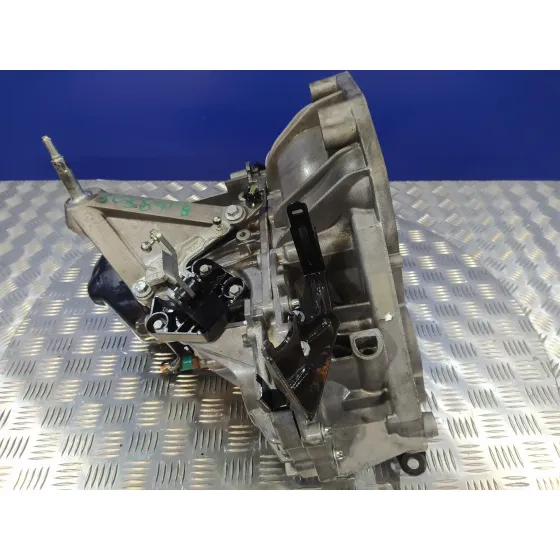 Caja Cambios para Nissan Micra (K12E)