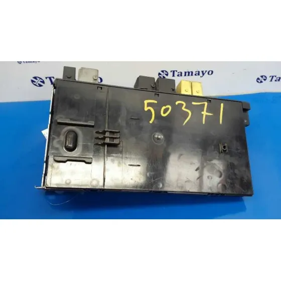 Caja Reles / Fusibles para Mercedes-Benz Clase C (W203) Berlina