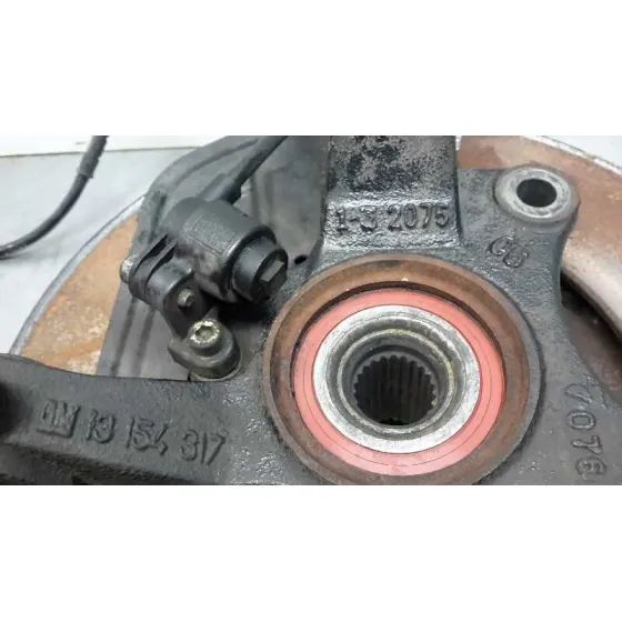 Mangueta Delantera Izquierda para Opel Combo (Corsa C)