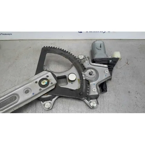 Elevalunas Delantero Derecho para Hyundai I20