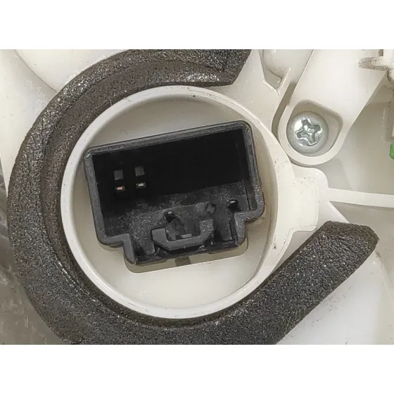 Cerradura Puerta Delantera Derecha para Mazda 3 Lim. (Bl)