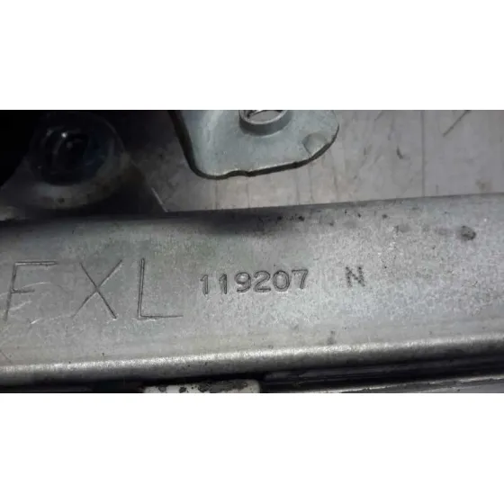 Elevalunas Delantero Izquierdo para Nissan Note (E11E)