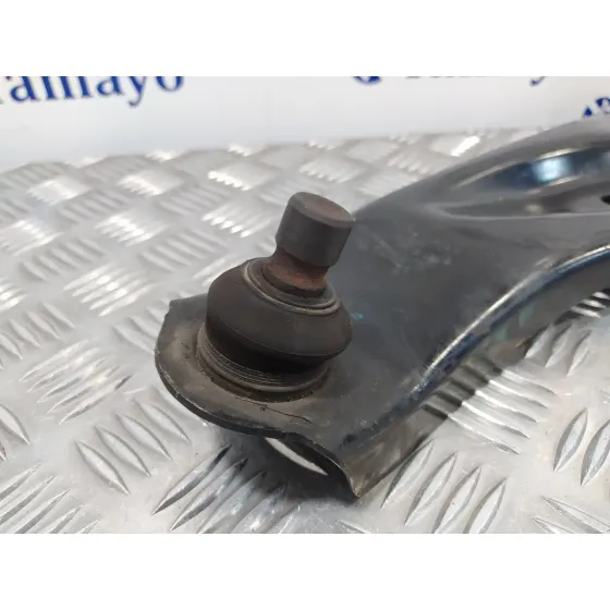 Brazo Suspension Inferior Delantero Izquierdo para Nissan Juke (F15)