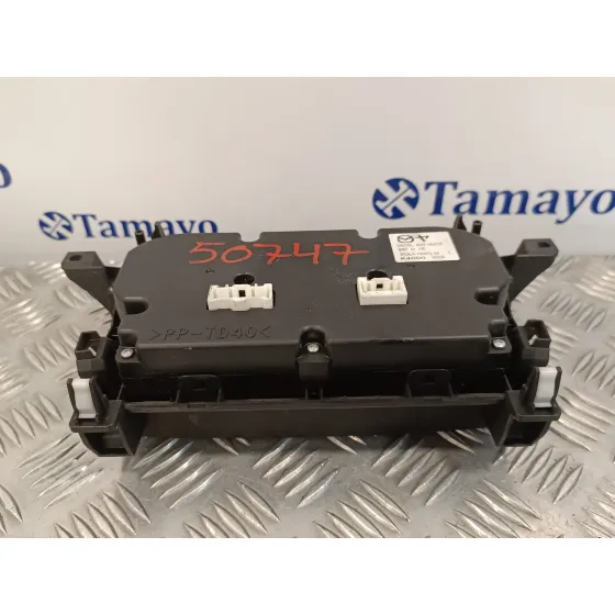 Mando Climatizador para Mazda 3 Lim. (Bl)