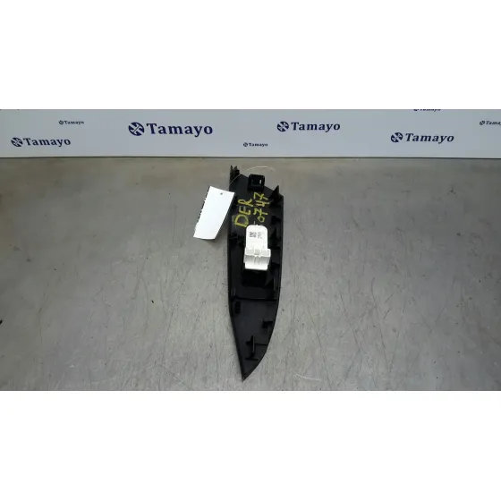 Mando Elevalunas Delantero Derecho para Mazda 3 Lim. (Bl)