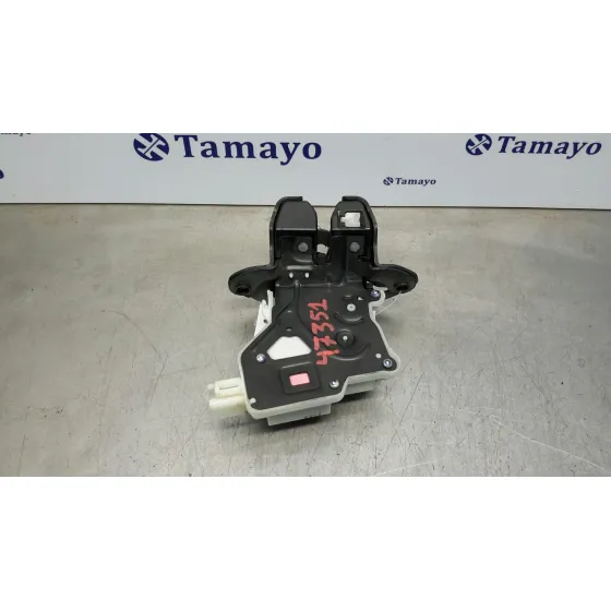 Cerradura Maletero / Porton para Nissan Pulsar (C13)