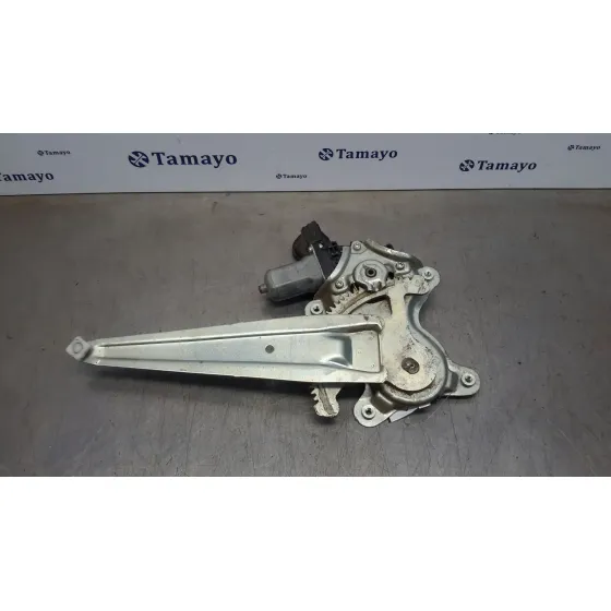 Elevalunas Trasero Izquierdo para Toyota Rav 4 (A3)