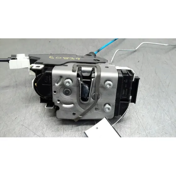 Cerradura Puerta Delantera Derecha para Mercedes-Benz Clase A (W176)