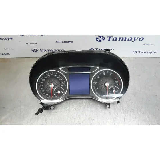 Cuadro Instrumentos para Mercedes-Benz Clase A (W176)