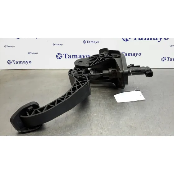 Pedal Embrague para Seat Ibiza (Kj1)
