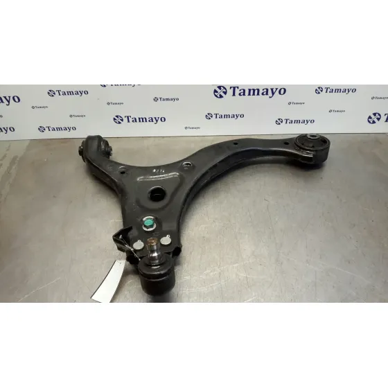 Brazo Suspension Inferior Delantero Derecho para Kia Carnival