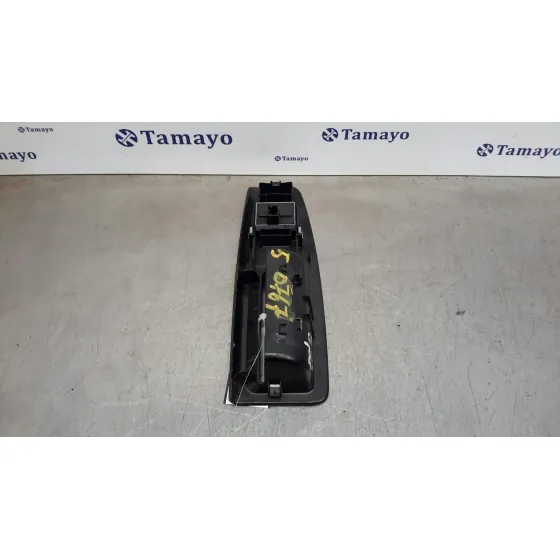 Mando Elevalunas Delantero Izquierdo para Volkswagen Polo (9N3)