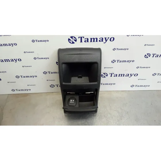 Cenicero para Mercedes-Benz Clase A (W176)