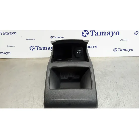 Cenicero para Mercedes-Benz Clase A (W176)