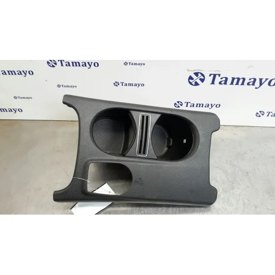Posa Vasos para Mercedes-Benz Clase A (W176)