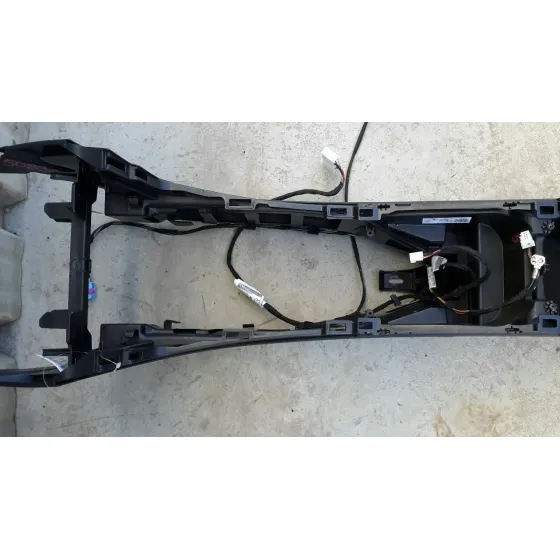 Apoyabrazos Central para Mercedes-Benz Clase A (W176)