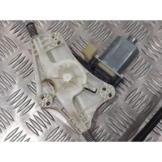 Elevalunas Delantero Derecho para Seat Leon (5F1)