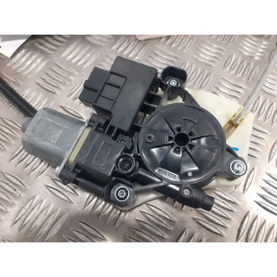 Elevalunas Trasero Derecho para Seat Leon (5F1)